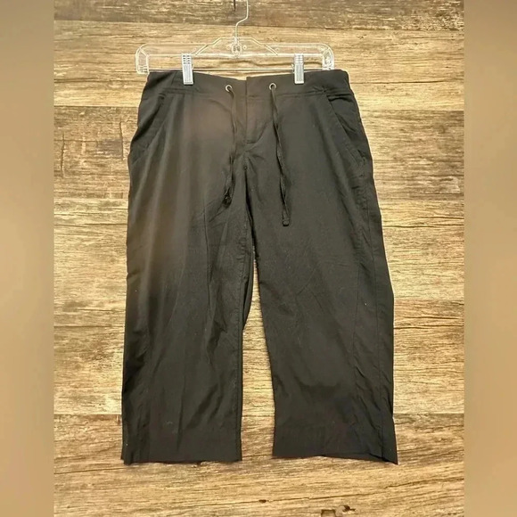 Columbia Black Capri Pants for Women Size 6 - Picture 1 of 4